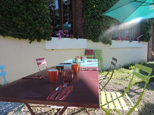 L Auberge Du Lion D Or Nanteuil-sur-Marne Exterior foto